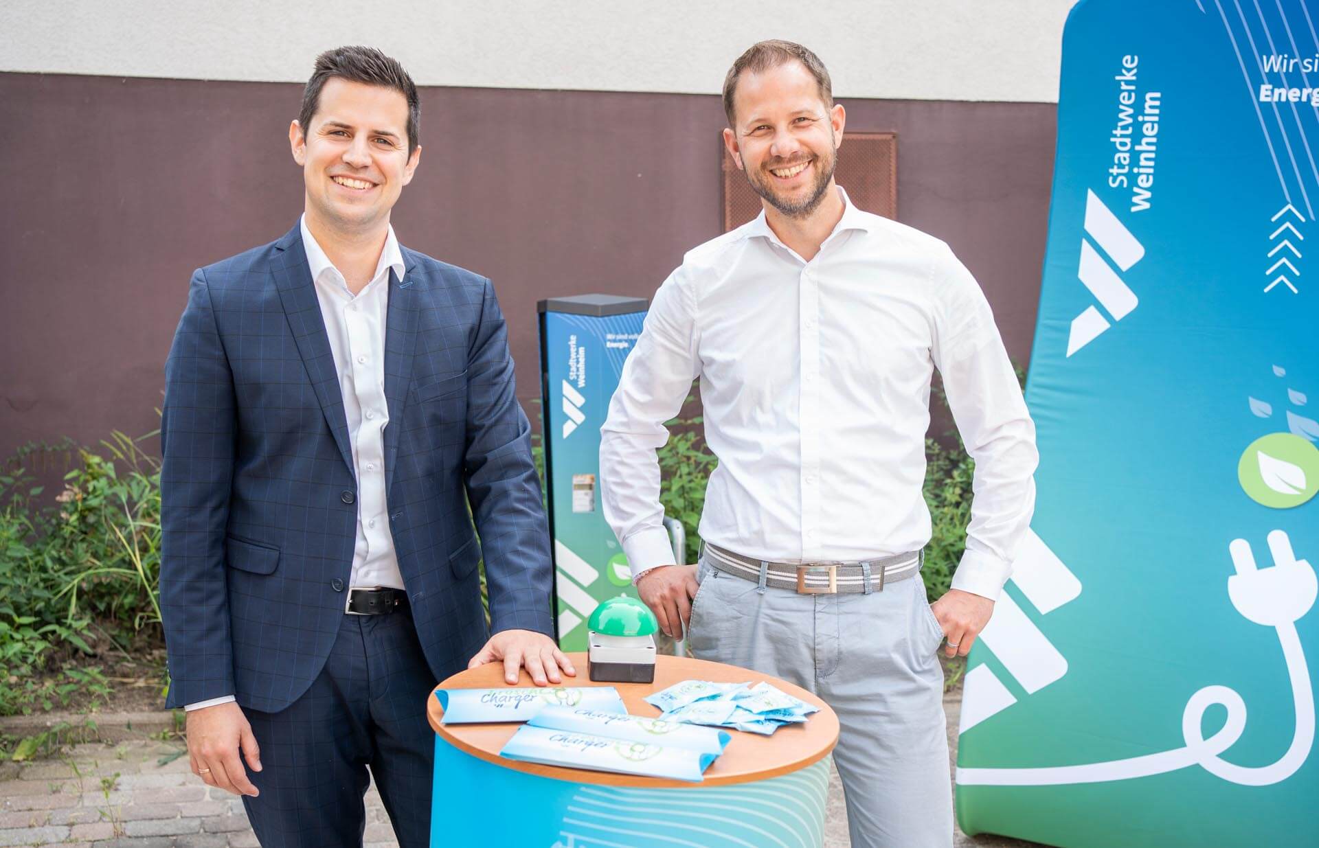 E-Mobilität weitergedacht: Stadtwerke Weinheim nehmen neue Ladeinfrastruktur in Laudenbach in Betrieb 